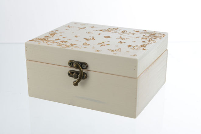 drvena kovčeg kutija za nakit