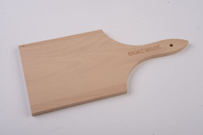 BRANDED KITCHEN BOARD WITH HANDLE